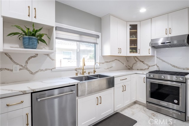 Detail Gallery Image 19 of 39 For 5339 E Greenmeadow, Long Beach,  CA 90808 - 5 Beds | 3 Baths