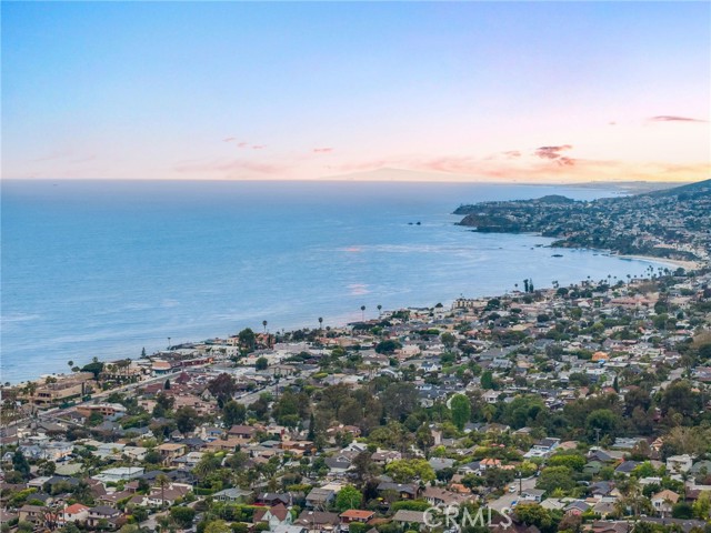 Detail Gallery Image 31 of 31 For 470 Flora St, Laguna Beach,  CA 92651 - 4 Beds | 3 Baths