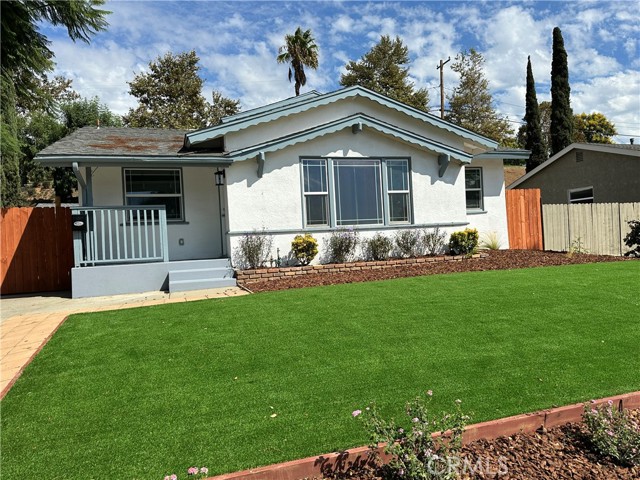 Detail Gallery Image 4 of 18 For 8980 Balsa St, Rancho Cucamonga,  CA 91730 - 3 Beds | 2 Baths