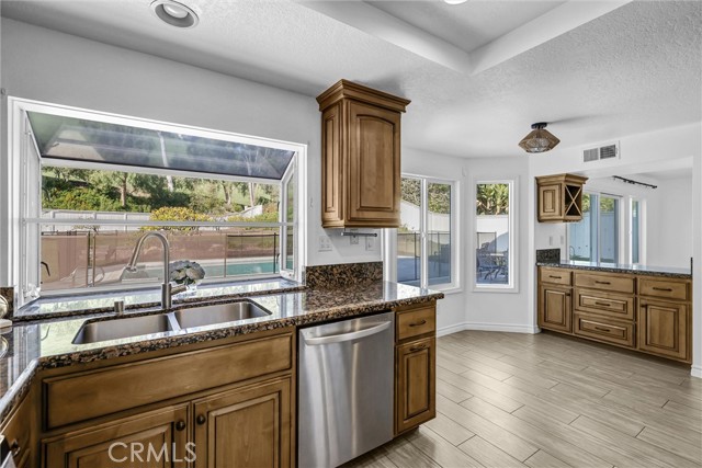 Detail Gallery Image 4 of 29 For 28661 Charreadas, Laguna Niguel,  CA 92677 - 4 Beds | 3 Baths