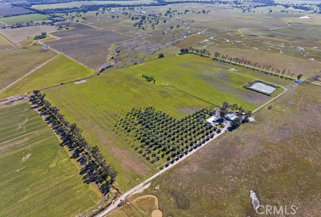 Detail Gallery Image 2 of 26 For 2400 Cattle Dr, Corning,  CA 96021 - 3 Beds | 2 Baths