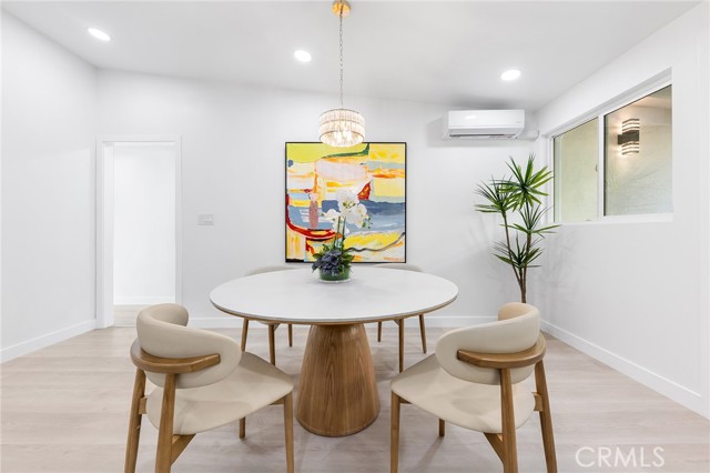 Detail Gallery Image 6 of 41 For 261 Zenith, La Puente,  CA 91744 - 3 Beds | 2 Baths