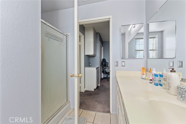 Detail Gallery Image 22 of 31 For 11557 Oakwood, Fontana,  CA 92337 - 3 Beds | 2/1 Baths