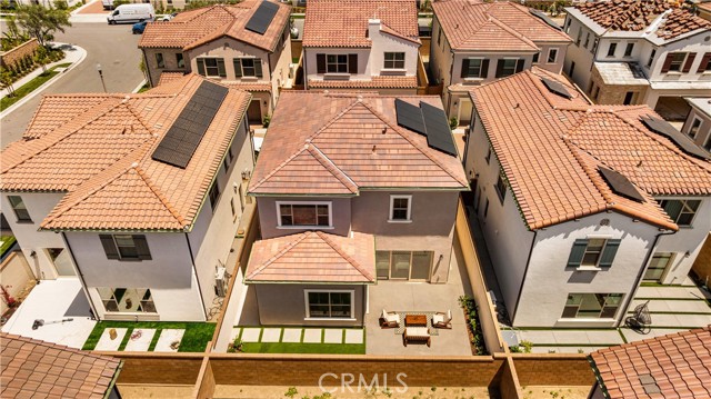 114 eversedge, Irvine CA: https://media.crmls.org/medias/8cb996b9-eca8-44e0-b04d-3818d29d56f7.jpg