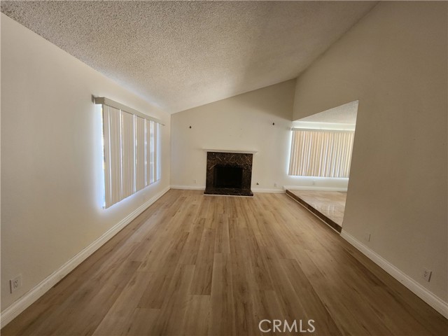 Detail Gallery Image 4 of 16 For 630 E Avenue J4, Lancaster,  CA 93535 - 3 Beds | 2 Baths