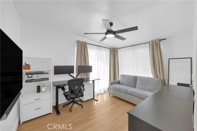 2430 Marber Avenue, Long Beach CA: https://media.crmls.org/medias/8cbc2807-7f3c-44c6-b3fc-b71e33edf7a5.jpg