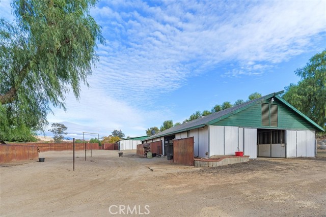 Detail Gallery Image 40 of 66 For 31120 Kelstar Rd, Hemet,  CA 92544 - 5 Beds | 2/1 Baths