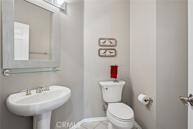 22501 Marilla Street, Chatsworth CA: https://media.crmls.org/medias/8cbdc490-1da9-4c13-9e9e-8468e5fe6b21.jpg