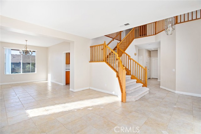 Detail Gallery Image 11 of 67 For 28536 Mission Dr, Menifee,  CA 92584 - 6 Beds | 4 Baths