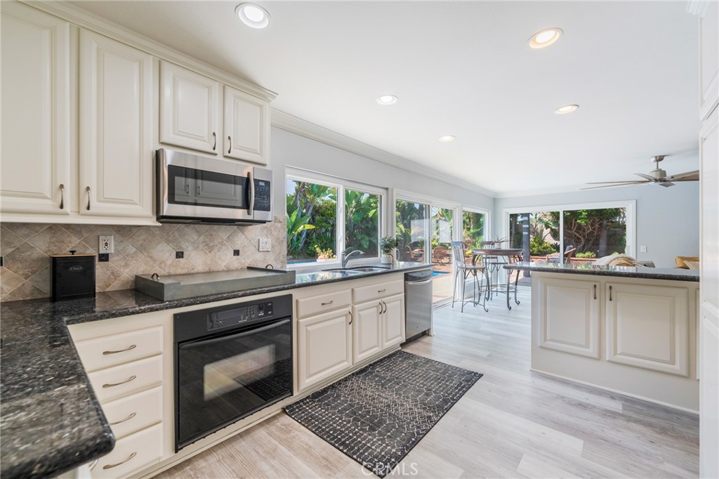 MLS #OC26110443 image #33