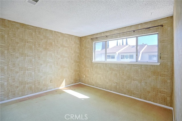 Detail Gallery Image 15 of 36 For 5106 W 1st, Santa Ana,  CA 92703 - 3 Beds | 2/1 Baths