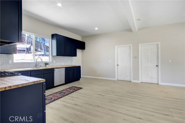 Detail Gallery Image 2 of 26 For 27280 Columbia St, Hemet,  CA 92544 - 2 Beds | 2 Baths