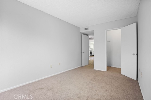 612 S Santa Fe Street, Hemet CA: https://media.crmls.org/medias/8cbfeb67-b806-4935-927a-a87a1d45185f.jpg