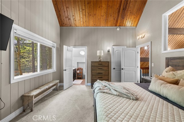 Detail Gallery Image 14 of 29 For 635 Grass Valley Dr, Lake Arrowhead,  CA 92352 - 3 Beds | 2 Baths
