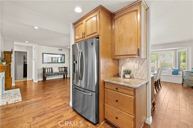 28631 Winterdale Drive, Canyon Country CA: https://media.crmls.org/medias/8cc0569f-427a-4632-bcdf-6d072c415b28.jpg