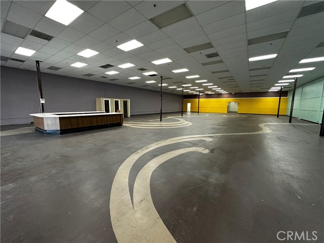 9749 Baseline Rd, Rancho Cucamonga, California 91701, ,Commercial Lease,For Rent,9749 Baseline Rd,CRCV23015111