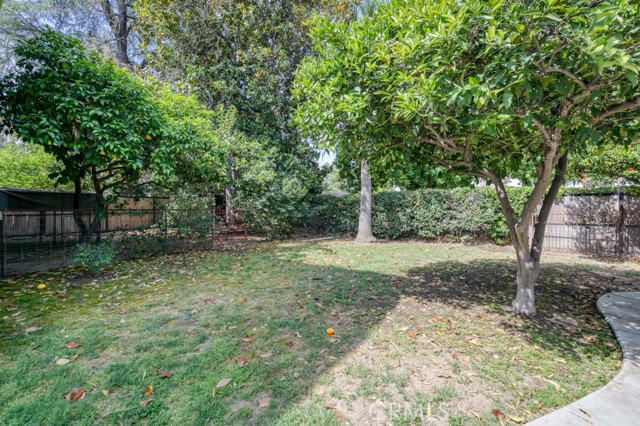 Detail Gallery Image 57 of 66 For 605 E Home Ave, Fresno,  CA 93728 - 5 Beds | 4/1 Baths