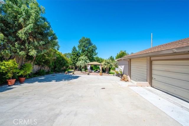Detail Gallery Image 41 of 56 For 1040 Par Ave, Paso Robles,  CA 93446 - 3 Beds | 2/1 Baths