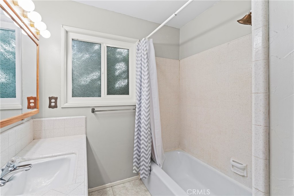 8Cc38E46 Dcf4 408D 9Ccf 07F33Fa0D790 24672 Valle Drive, Crestline, Ca 92325 &Lt;Span Style='BackgroundColor:transparent;Padding:0Px;'&Gt; &Lt;Small&Gt; &Lt;I&Gt; &Lt;/I&Gt; &Lt;/Small&Gt;&Lt;/Span&Gt;