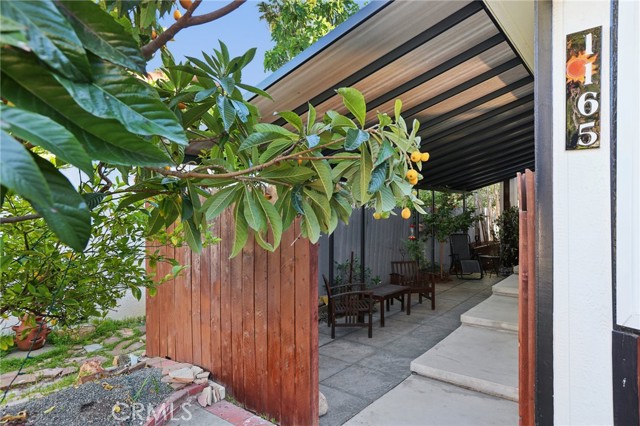Detail Gallery Image 4 of 61 For 1165 Cherokee, Topanga,  CA 90290 - 3 Beds | 2 Baths