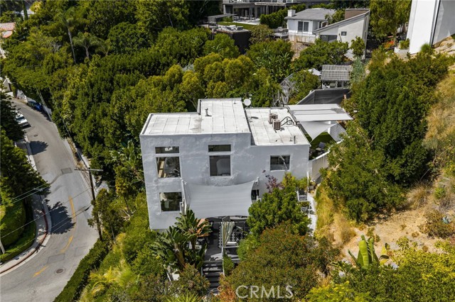 Detail Gallery Image 50 of 57 For 1690 N Crescent Heights Bld, Los Angeles,  CA 90069 - 3 Beds | 4 Baths