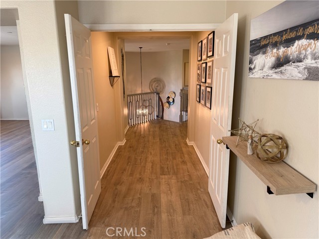 15767 Buck Point Lane, Fontana CA: https://media.crmls.org/medias/8cc5b815-93cc-4423-8501-61cf524b86b3.jpg