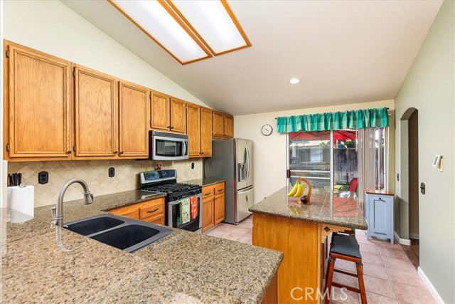 31369 Frans Hals Drive, Winchester CA: https://media.crmls.org/medias/8cc5fddd-7af7-42a4-9d9c-def162e670d1.jpg