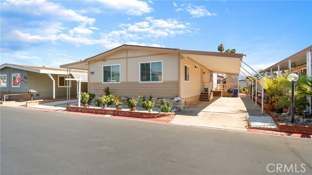 Detail Gallery Image 5 of 23 For 1456 E Philadelphia #320,  Ontario,  CA 91761 - 3 Beds | 2 Baths