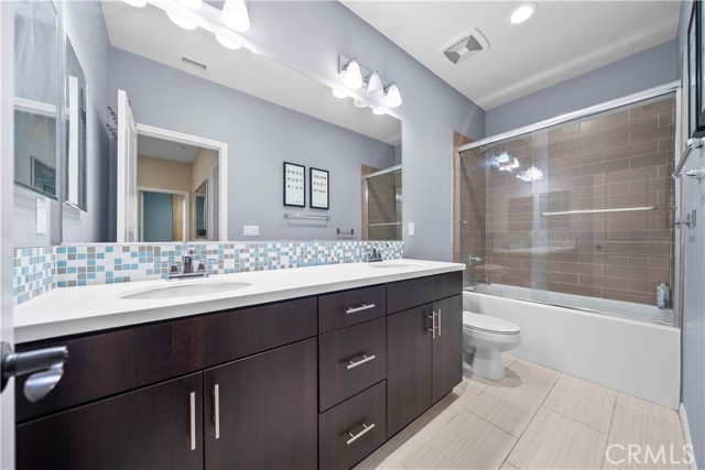 3942 Alexander Ave, Ontario CA: https://media.crmls.org/medias/8cc67b40-ad74-420b-bb88-5880ed5cb652.jpg