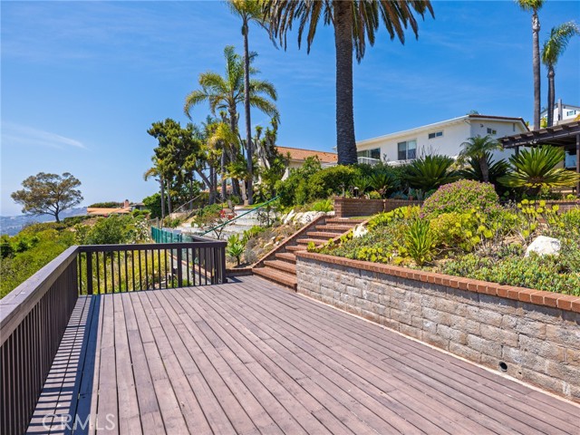 3528 Hightide Drive, Rancho Palos Verdes CA: https://media.crmls.org/medias/8cc8633a-cc2d-4b7d-8adf-3f818e990f9e.jpg