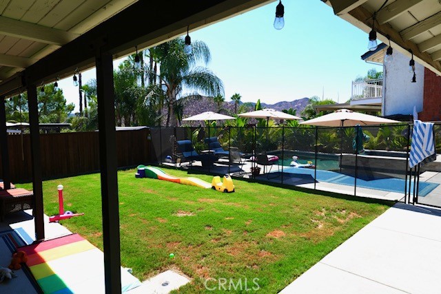 22511 Pin Tail Drive, Canyon Lake CA: https://media.crmls.org/medias/8ccaaa45-3aa3-46ba-985d-7bba7a8e2c2f.jpg