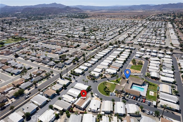 575 S Lyon, Hemet CA: https://media.crmls.org/medias/8ccbb848-6096-413e-ab88-fcc22aba3002.jpg