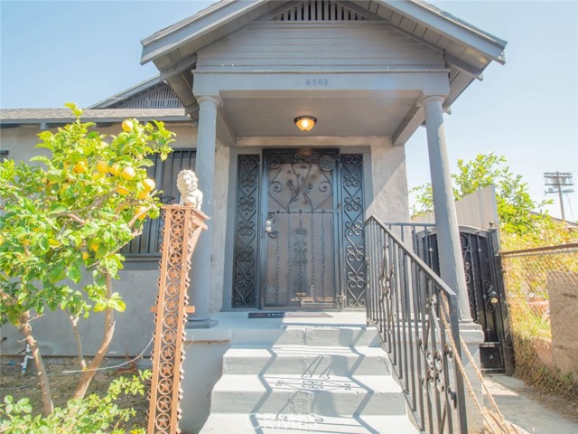 1805 W 35th Street #3, Los Angeles, CA, 90018 1805 W 35th Street #3, Los Angeles, CA, 90018
