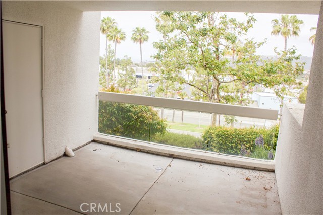 Detail Gallery Image 16 of 18 For 8 Los Cabos, Dana Point,  CA 92629 - 2 Beds | 2/1 Baths