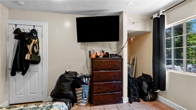 1178 Buelah Avenue, Los Angeles CA: https://media.crmls.org/medias/8cccbf52-9781-4a7b-af1d-344bc551616d.jpg