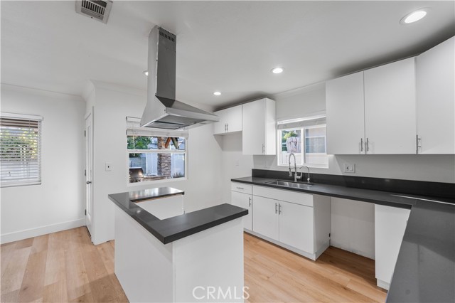 6653 Belmar Avenue, Reseda CA: https://media.crmls.org/medias/8cccdbf3-d587-4b0a-8ea0-ac2ac45e6803.jpg