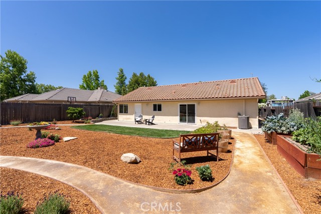 838 Sycamore Canyon Road, Paso Robles CA: https://media.crmls.org/medias/8ccd3d53-922b-4e0f-a2ac-a9c63d076f1d.jpg