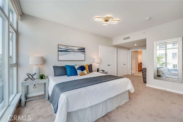 Detail Gallery Image 18 of 48 For 400 W Ocean Bld #206,  Long Beach,  CA 90802 - 2 Beds | 2 Baths