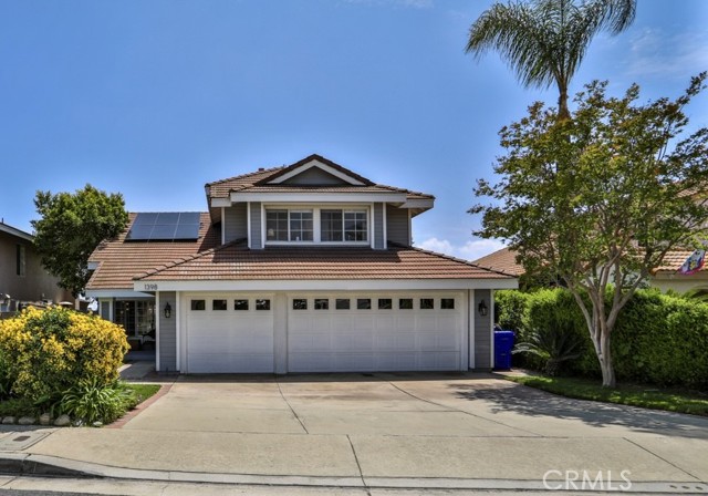 Detail Gallery Image 1 of 33 For 1398 Carissa St, Upland,  CA 91784 - 3 Beds | 2/1 Baths