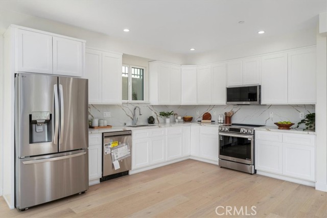 3722 Lomitas Drive, Los Angeles CA: https://media.crmls.org/medias/8ccdca00-3857-4145-9ffd-14ce4e07645e.jpg