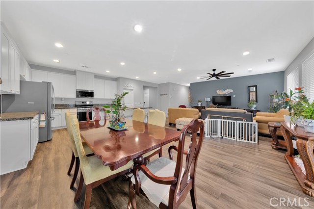 Detail Gallery Image 8 of 41 For 971 Donner, Hemet,  CA 92543 - 4 Beds | 2 Baths