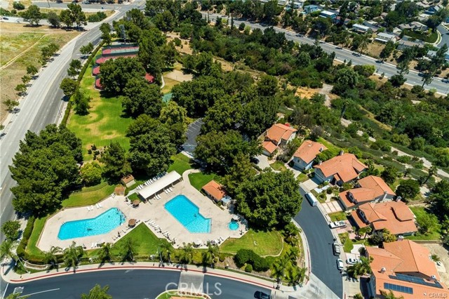 Detail Gallery Image 18 of 20 For 12170 Crystal Ridge Way, Porter Ranch,  CA 91326 - 3 Beds | 2/1 Baths