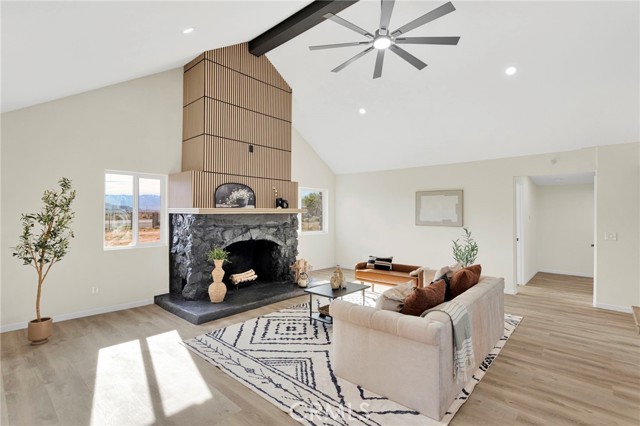 Detail Gallery Image 3 of 61 For 14344 Central Rd, Apple Valley,  CA 92307 - 4 Beds | 2 Baths