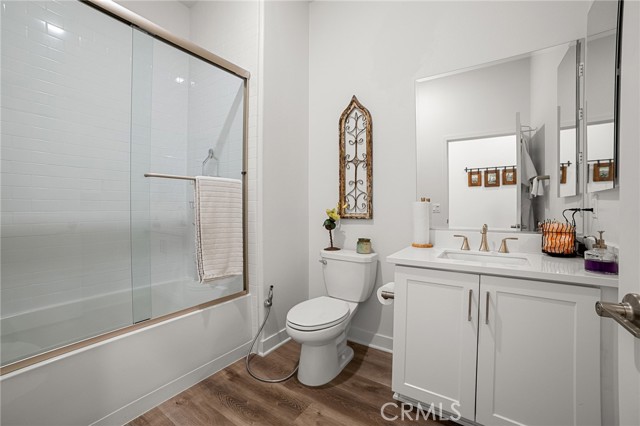 Detail Gallery Image 21 of 45 For 129 Carlow, Irvine,  CA 92618 - 2 Beds | 2 Baths