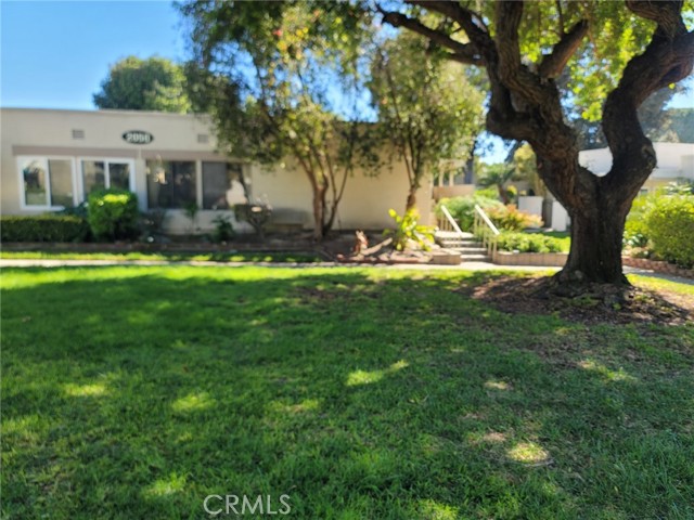 Detail Gallery Image 2 of 3 For 2050 via Mariposa a,  Laguna Woods,  CA 92637 - 2 Beds | 1 Baths