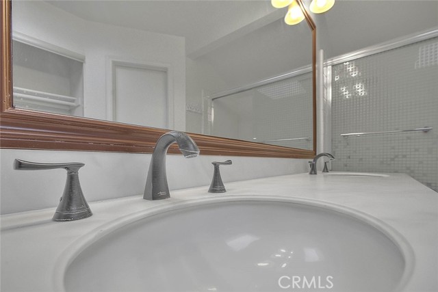15726 Tetley Street, Hacienda Heights CA: https://media.crmls.org/medias/8ccf55c6-7ea2-48f6-a063-20d17c24c81f.jpg