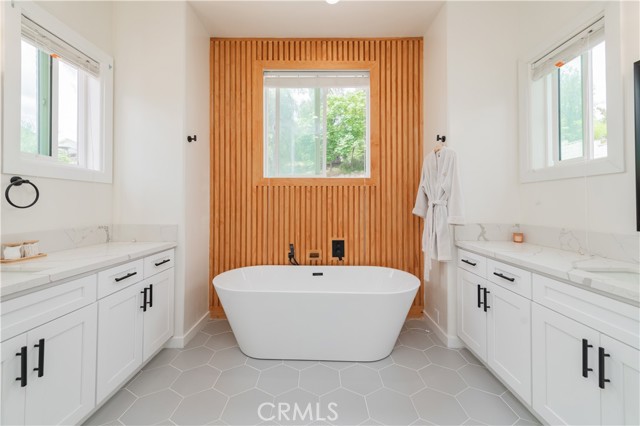 Detail Gallery Image 38 of 61 For 451 Avenida Esplendor, Walnut,  CA 91789 - 6 Beds | 6/1 Baths