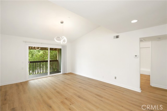 Detail Gallery Image 2 of 25 For 23248 Orange Ave #2,  Lake Forest,  CA 92630 - 2 Beds | 1 Baths