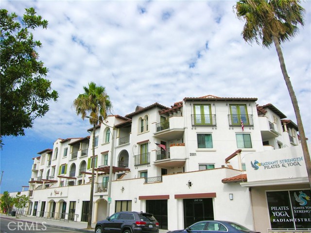 2001 Artesia Boulevard, Redondo Beach, California 90278, 1 Bedroom Bedrooms, ,1 BathroomBathrooms,Residential,Sold,Artesia,SB17009189