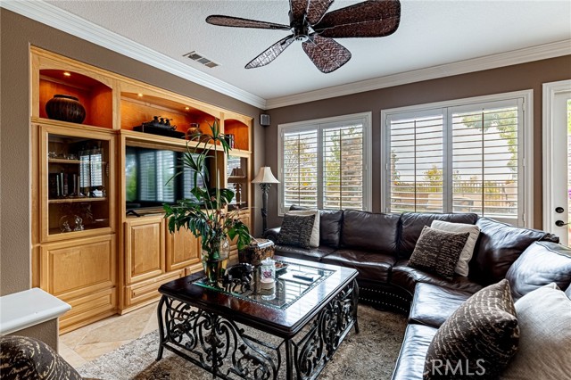 3884 Whistle Train Road, Brea CA: https://media.crmls.org/medias/8cd18871-4c7f-4262-a57d-9ff6707078f6.jpg